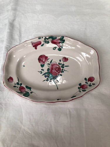 Plat faience les - plat,