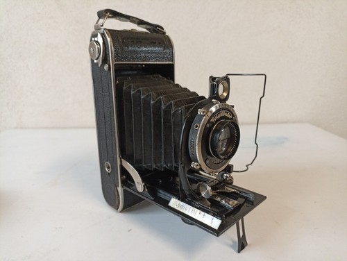 Appareil photo 6x9