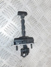 Tirant de porte avant gauche