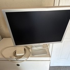 Apple Cinema HD Display 30"
