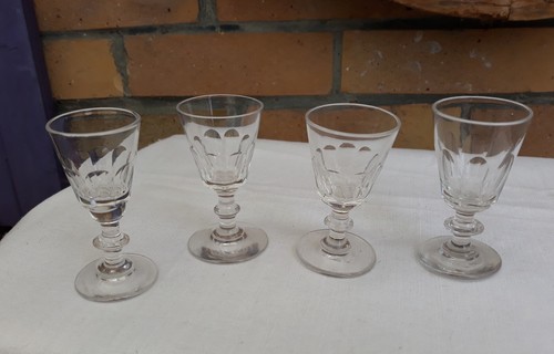 Lot verre pied - à, bistrot