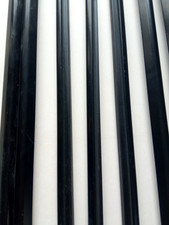 Lot de 8 baguettes en bois