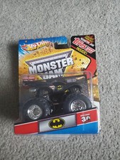 HOT WHEELS Monster Jam BATMAN Truck 1:64 Scale TOPPS Trading Card DC Batmobile 