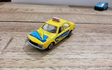 Renault r18 taxi hot wheels matchbox norev majorette 1/64