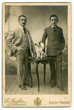 PHOTO CABINET, le Père le