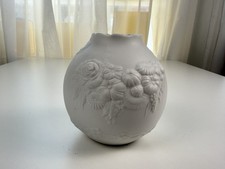 Vase en porcelaine Kaiser