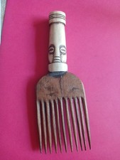 PEIGNE EN OS ET BOIS BAMOUN