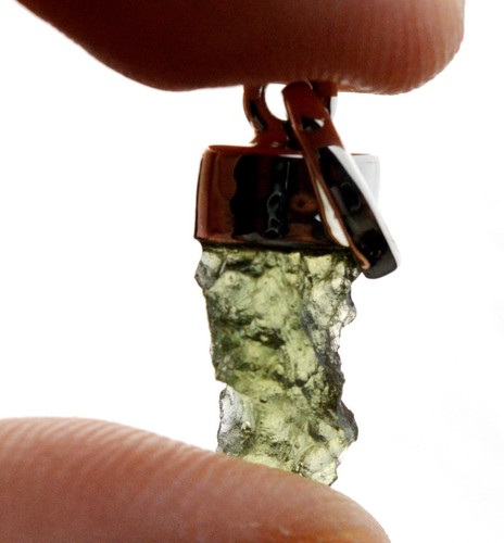 Moldavite carats - -,