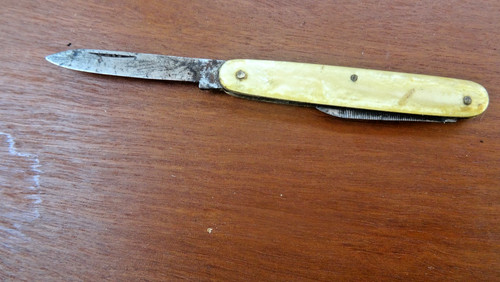 Ancien petit couteau pliant - , de