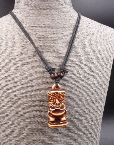Collier mixte avec pendentif