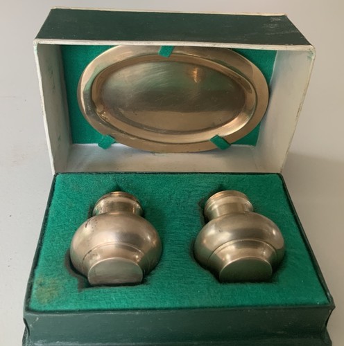Ancienne coffret salière - ,