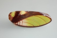 ANCIENNE CIGALE EN FAIENCE DE COULEUR VERTE ET MARRON