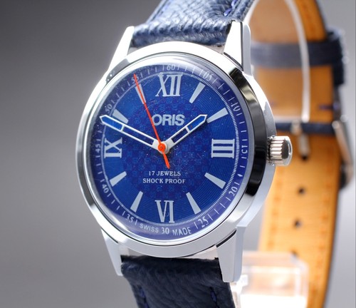 Presque comme neuve - **, montre