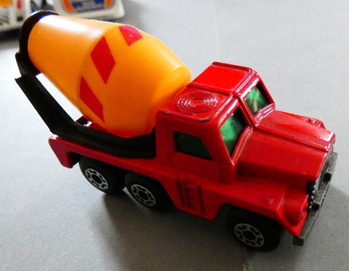 Rare miniature voiture - rare,