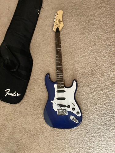 Vintage hondo guitar - ii, tested