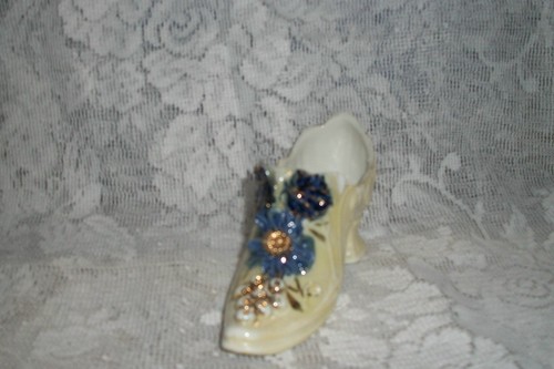 Vintage porcelain decorative - vintage,