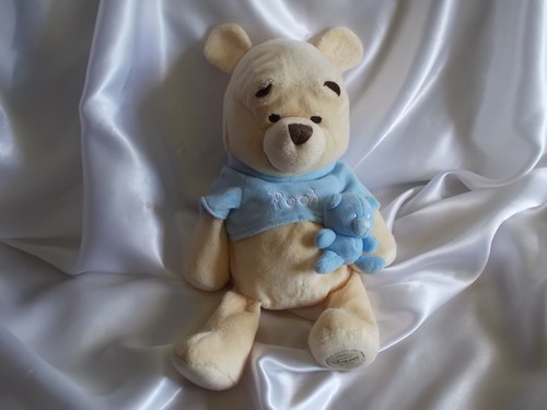 Doudou ourson winnie et - doudou, l'ourson