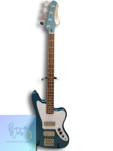 Guitare basse électrique