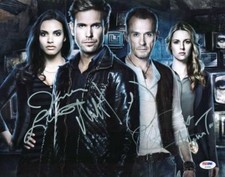 Cult Cast (4) Lucas, Davis, Knepper & Tal Signed 11X14 Photo PSA/DNA #U14340