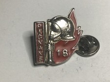 pins POMPIERS de PIGNANS 18. ville VAR PACA FRANCE secours feux foret