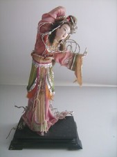 Poupée de collection ancienne