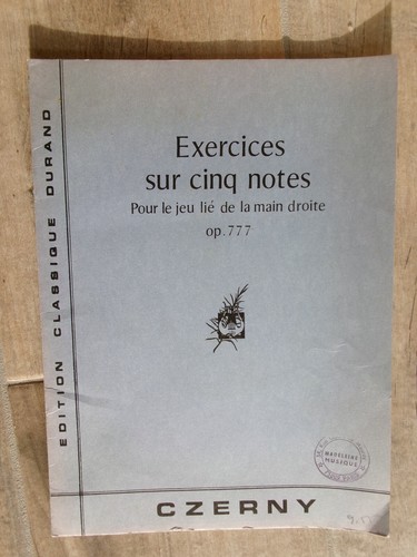 Exercices sur cinq notes - ",