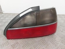 Feu arriere principal droit