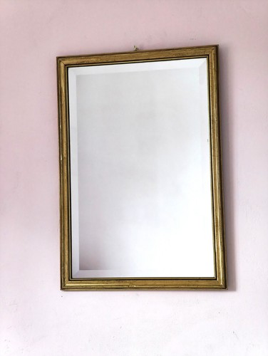 Miroir doré rectangulaire