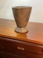 ANCIEN MORTIER EN BOIS
