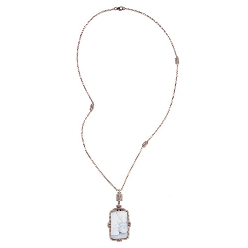 Collier pendentif camée