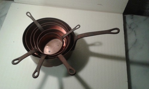 Lot casseroles en - , cuivre