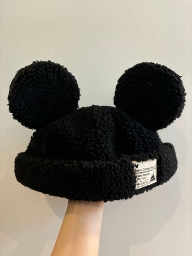 Casquette boa moelleuse noire