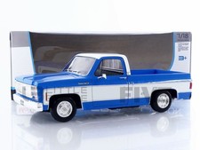 MAISTO 1/18 - CHEVROLET C10 CHEYENNE SUPER - 1974 31467BL
