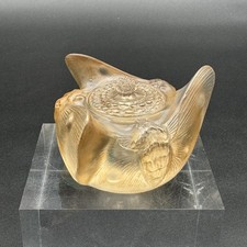 un encrier papillons de