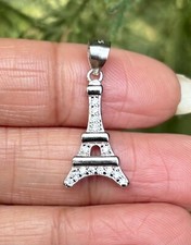 Pendentif breloque TOUR EIFFEL