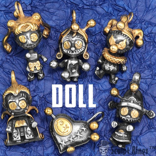 Pendentif poupée vaudou