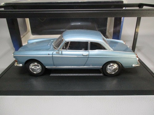 As627 norev peugeot 404 - 1/18,