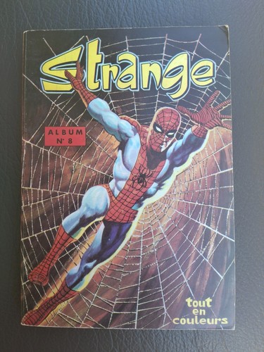 Strange album lug - 8,