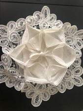 panetière en dentelle d'Alost