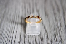 Bague fine dorée strass