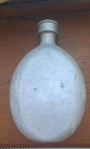 Ancienne gourde militaire - ancienne,