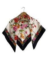 Foulard en soie Valentino
