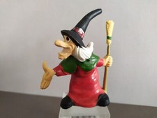 FIGURINE JIM MICKEY  " CARABOSSE LA SORCIERE "