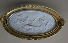 Bas-relief ancien en albâtre