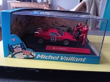 voiture Michel Vaillant LEADER MARATHON 1/43 personnages en boîte