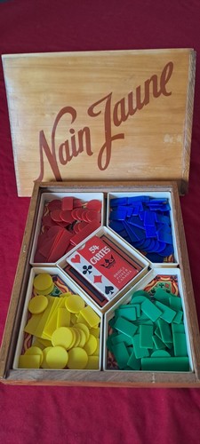 Jeu nain jaune boîte bois - nain,