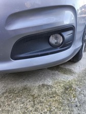 Enjoliveur anti brouillard