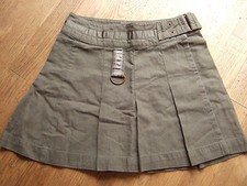 Jupe ZARA t 10 ans kaki clair