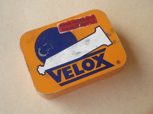 Velox boite tôle vide - en,