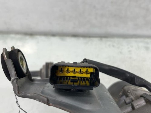 Moteur essuie glace avant